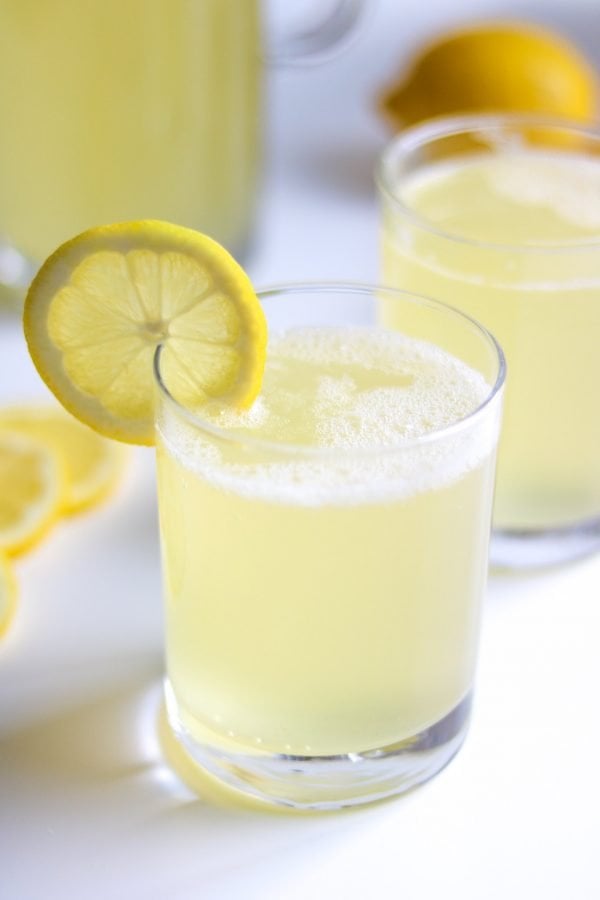 Sparkling lemonade