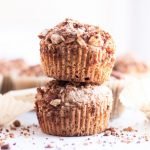 paleo cinnamon streusel muffins