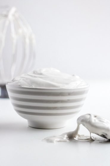 Simple homemade paleo marshmallow fluff recipe that's free of corn syrup!