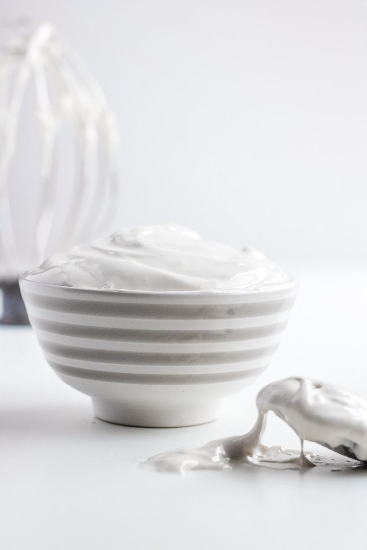 Simple homemade paleo marshmallow fluff recipe that's free of corn syrup!