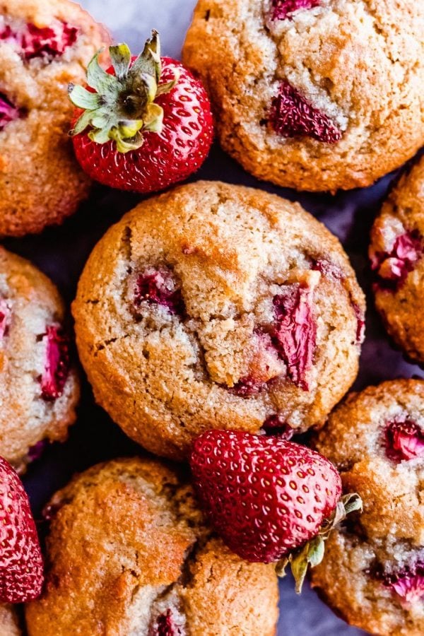 gluten free and paleo strawberry muffins